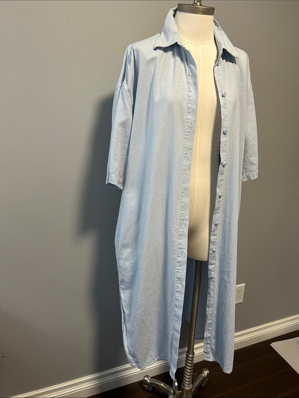 ARITZIA Babaton Linen Blend Shirt Midi Dress - Picture 12 of 12